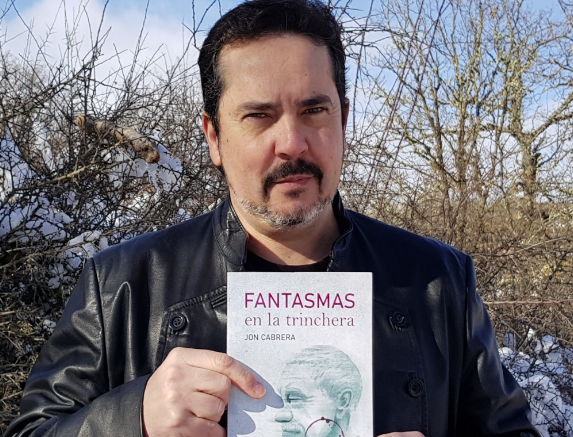 fantasmas-en-la-trinchera-una-entretenida-novela-de-jon-cabrera