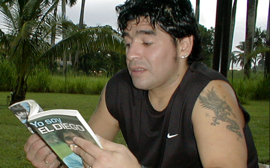 cinco-libros-sobre-maradona-el-dios-del-futbol